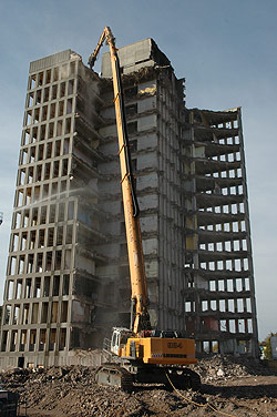 demolition4.jpg