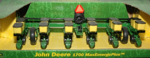 Afbeeldingen van John Deere 1700 MaxEmergePlus