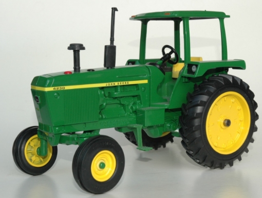 Afbeeldingen van John Deere 4230